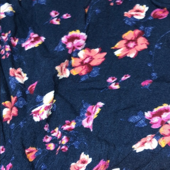 floral romper - Picture 2 of 3